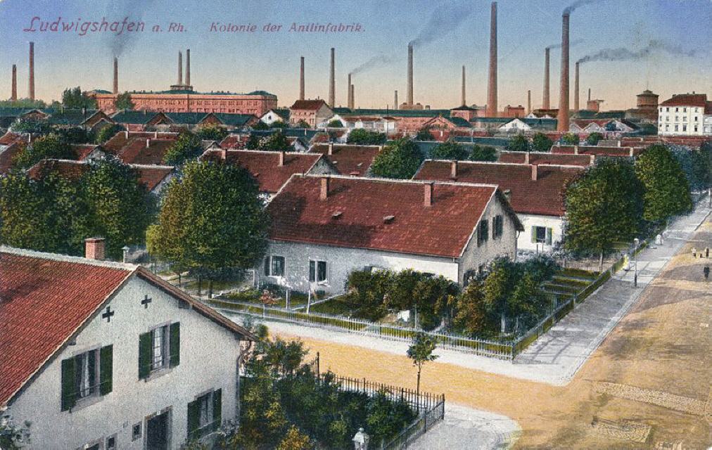 Ludwigshafen. Workers' houses. LH no. 30122.