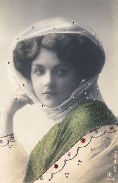 AL 3746-3. With mica. Photo Rita Martin.