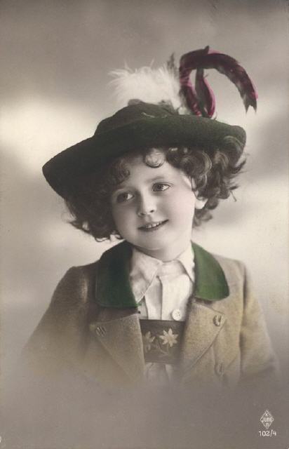 Juno ser 102-4. Mailed December 1912.